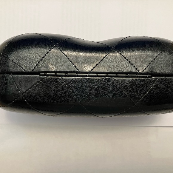CHANEL Black Quilted Caviar Leather Sunglass Eyeglass Case Made in Italy - Picture 13 of 15